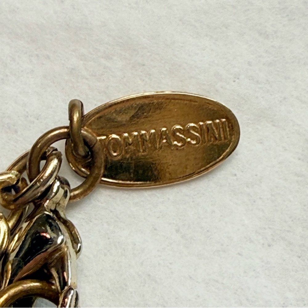 Tommassini Jewlery Double Peace Sign Pendant Necklace - Picture 4 of 6